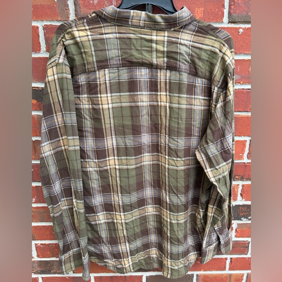 Timberland Mens Plaid Flannel Long Sleeve Button Down Short. Size XL - Picture 2 of 5